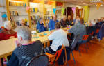 30. De tafelopstelling moet nu al worden verruimd